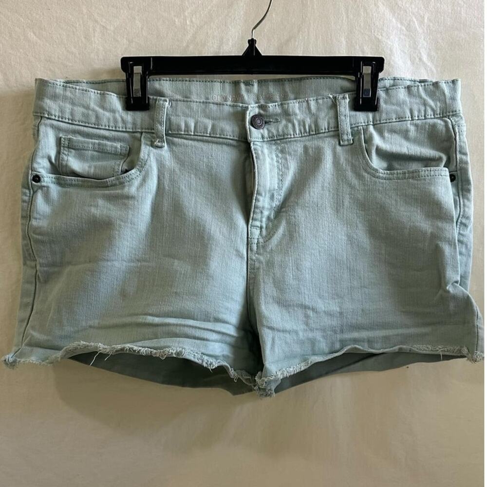 Old Navy Size 16 Boyfriend Cutoff Short 3 inch Denim Shorts